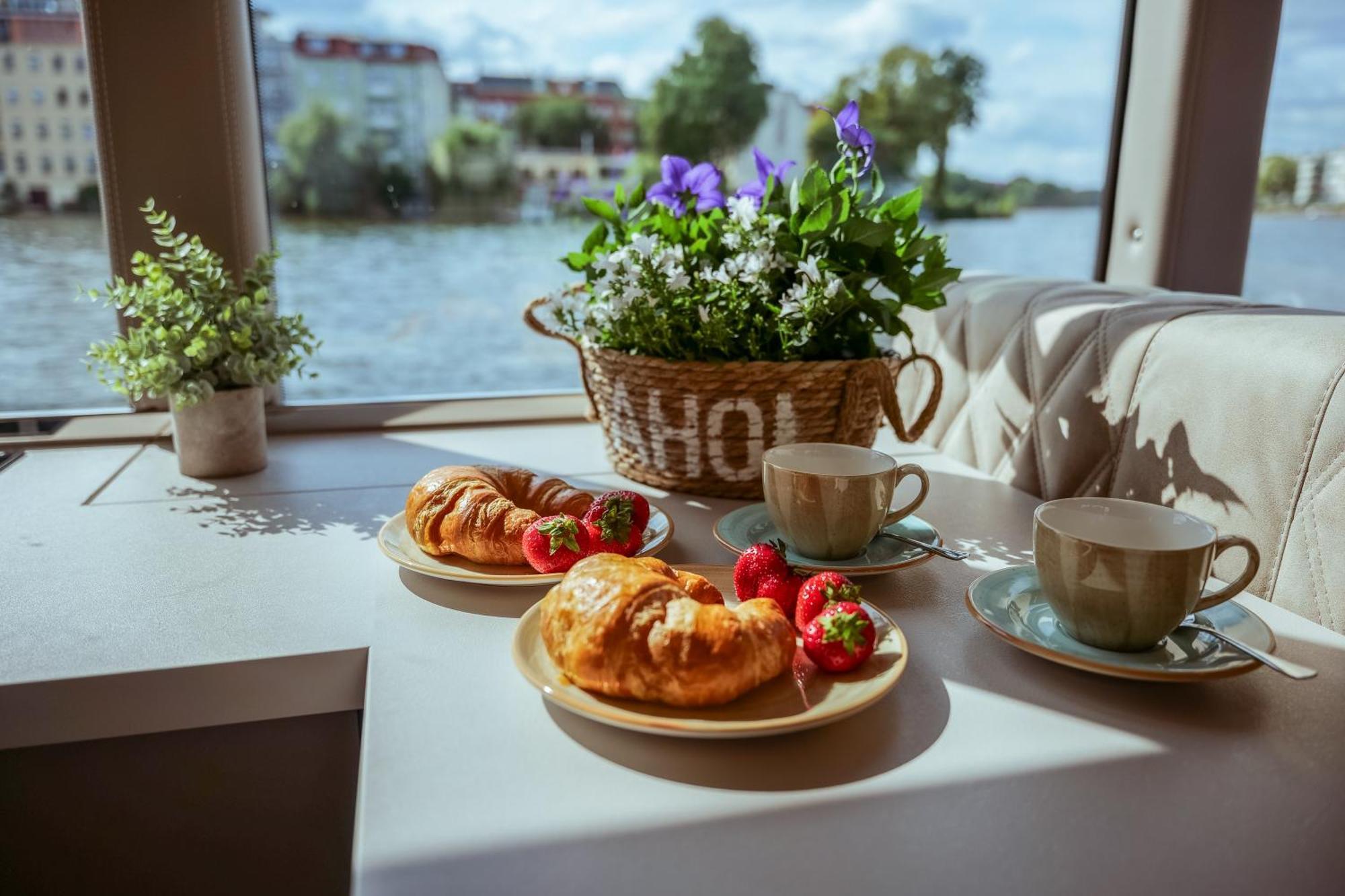 Nena Hausboot Hotel Berlin Kültér fotó