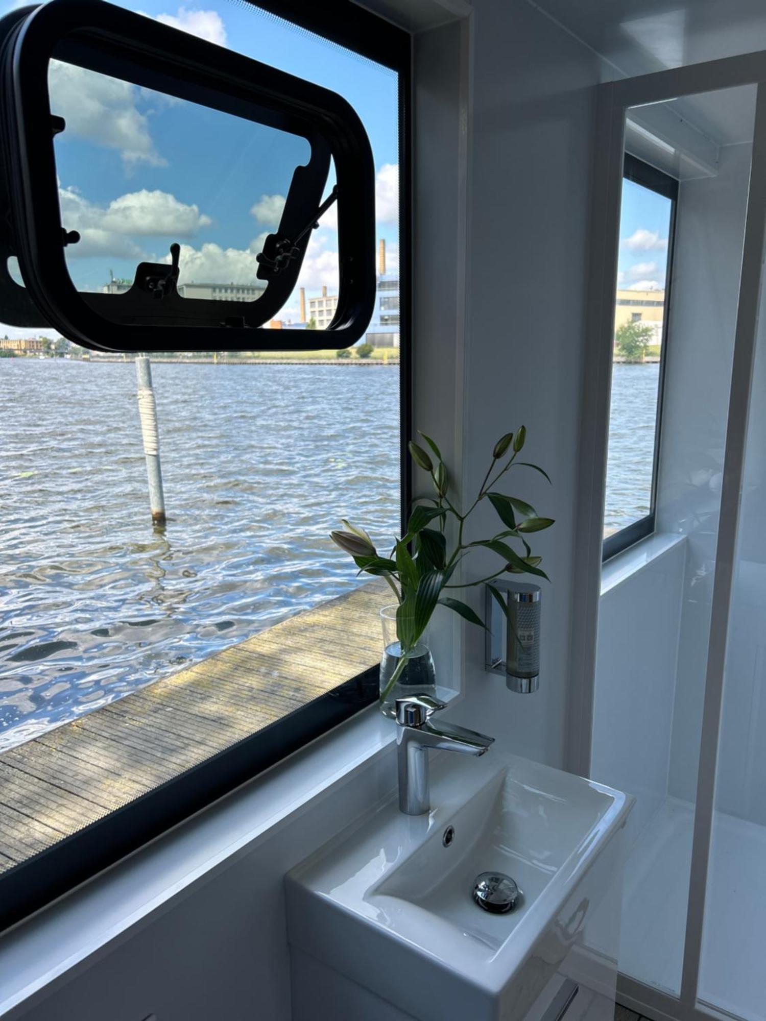 Nena Hausboot Hotel Berlin Kültér fotó